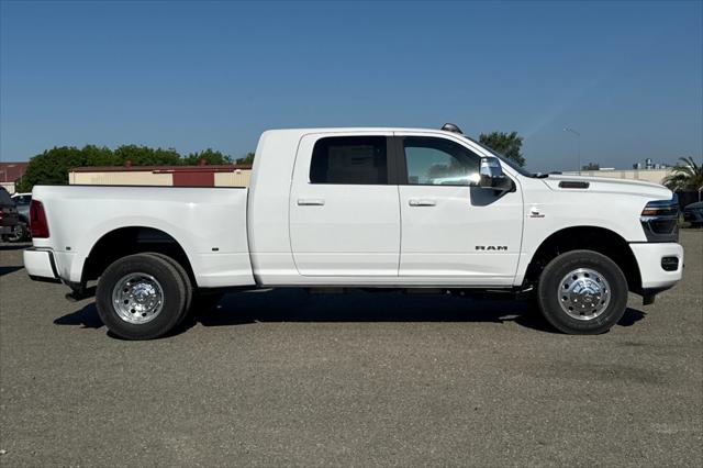 2025 RAM Ram 3500 RAM 3500 LARAMIE MEGA CAB 4X4 64 BOX