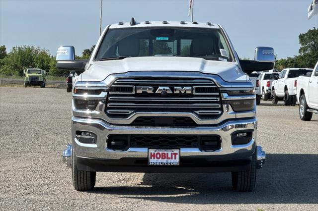 2025 RAM Ram 3500 RAM 3500 LARAMIE MEGA CAB 4X4 64 BOX