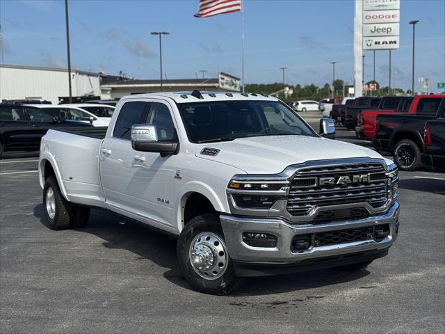 2025 RAM Ram 3500 RAM 3500 LIMITED LONGHORN CREW CAB 4X4 8 BOX