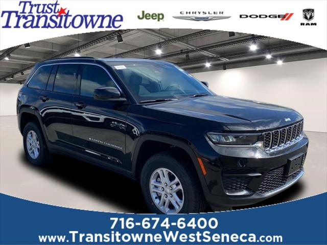 2025 Jeep Grand Cherokee GRAND CHEROKEE LAREDO 4X4