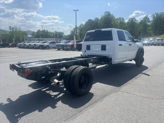 2025 RAM Ram 5500 Chassis Cab RAM 5500 TRADESMAN CHASSIS CREW CAB 4X4 84 CA