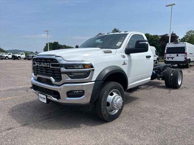 2025 RAM Ram 5500 Chassis Cab RAM 5500 TRADESMAN CHASSIS REGULAR CAB 4X2 84 CA