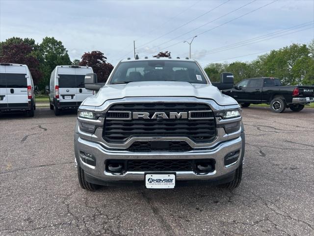 2025 RAM Ram 5500 Chassis Cab RAM 5500 TRADESMAN CHASSIS REGULAR CAB 4X2 84 CA