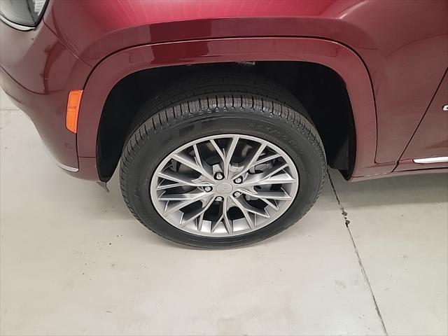 2025 Jeep Grand Cherokee GRAND CHEROKEE L SUMMIT 4X4