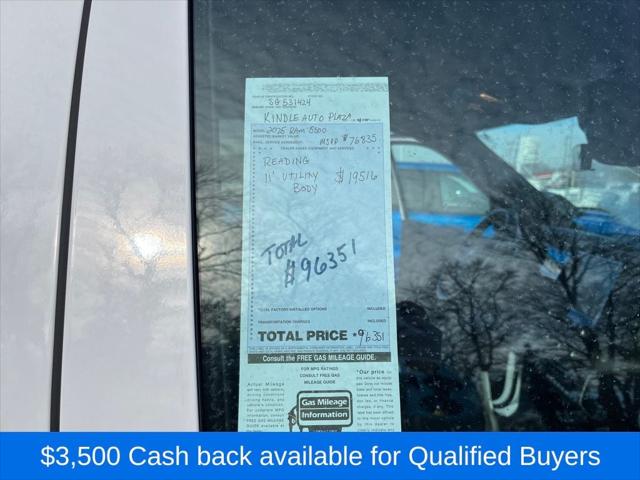 2025 RAM Ram 5500 Chassis Cab RAM 5500 TRADESMAN CHASSIS CREW CAB 4X4 84 CA