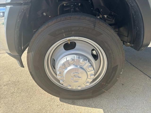 2025 RAM Ram 5500 Chassis Cab RAM 5500 TRADESMAN CHASSIS REGULAR CAB 4X2 120 CA