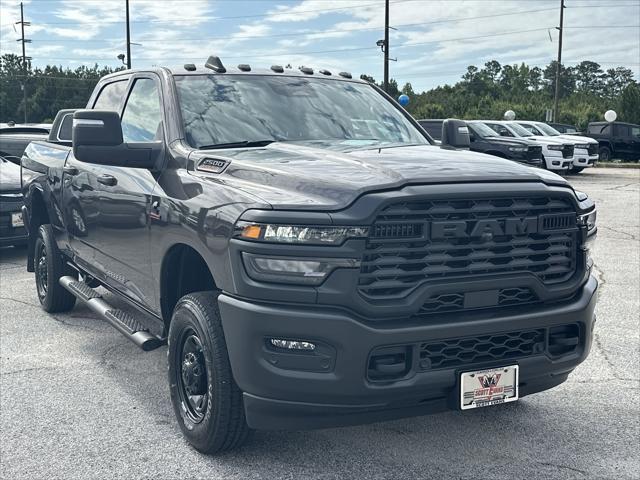 2025 RAM Ram 2500 RAM 2500 TRADESMAN CREW CAB 4X4 64 BOX