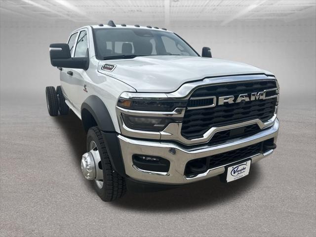 2025 RAM Ram 5500 Chassis Cab RAM 5500 TRADESMAN CHASSIS CREW CAB 4X4 60 CA