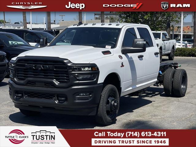 2025 RAM Ram 3500 Chassis Cab RAM 3500 TRADESMAN CREW CAB CHASSIS 4X2 60 CA 2025 RAM Ram 3500 Chassis Cab RAM 3500 TRADESMAN CREW CAB CHASSIS 4X2 60 CA