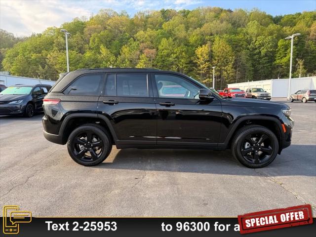 2025 Jeep Grand Cherokee GRAND CHEROKEE ALTITUDE X 4X4