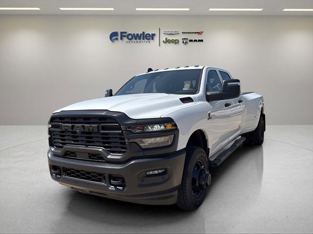 2025 RAM Ram 3500 RAM 3500 TRADESMAN CREW CAB 4X4 8 BOX