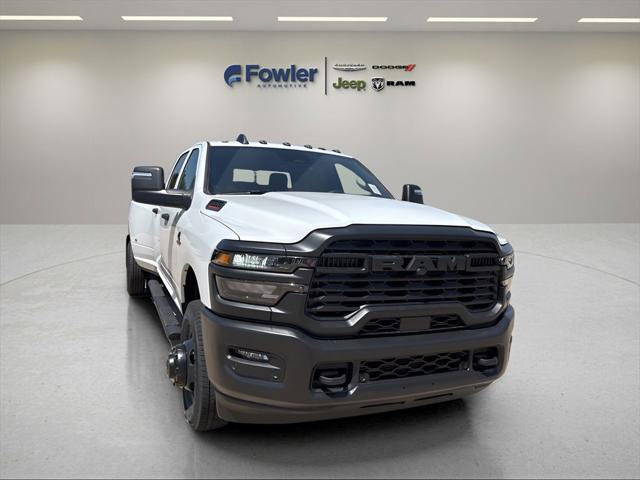2025 RAM Ram 3500 RAM 3500 TRADESMAN CREW CAB 4X4 8 BOX