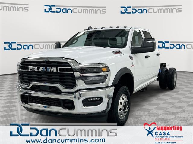 2025 RAM Ram 3500 Chassis Cab RAM 3500 TRADESMAN CREW CAB CHASSIS 4X4 60 CA