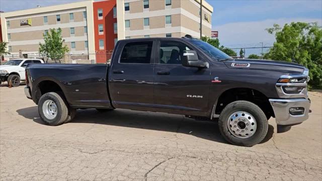 2025 RAM Ram 3500 RAM 3500 BIG HORN CREW CAB 4X4 8 BOX