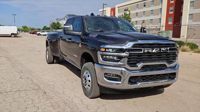2025 RAM Ram 3500 RAM 3500 BIG HORN CREW CAB 4X4 8 BOX