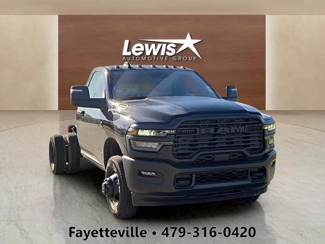 2025 RAM Ram 3500 Chassis Cab RAM 3500 TRADESMAN CHASSIS REGULAR CAB 4X4 60 CA