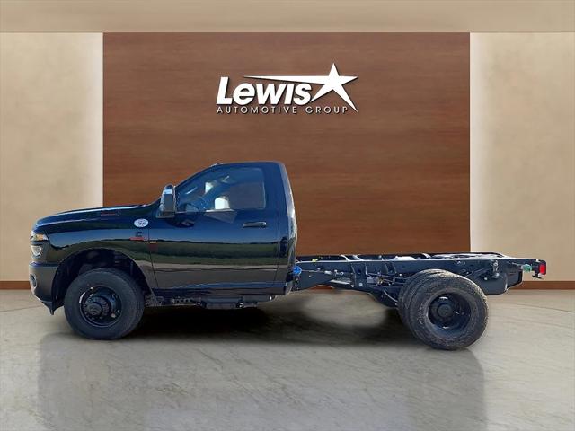 2025 RAM Ram 3500 Chassis Cab RAM 3500 TRADESMAN CHASSIS REGULAR CAB 4X4 60 CA