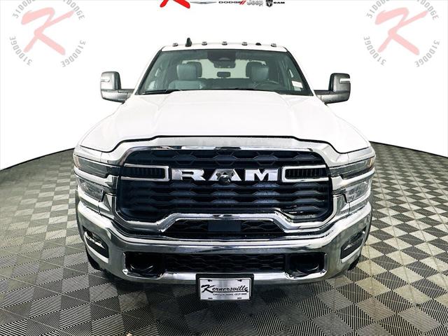 2025 RAM Ram 5500 Chassis Cab RAM 5500 TRADESMAN CHASSIS CREW CAB 4X4 60 CA