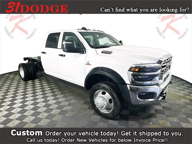2025 RAM Ram 5500 Chassis Cab RAM 5500 TRADESMAN CHASSIS CREW CAB 4X4 60 CA