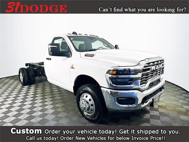 2025 RAM Ram 3500 Chassis Cab RAM 3500 TRADESMAN CHASSIS REGULAR CAB 4X2 84 CA