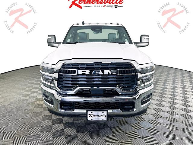 2025 RAM Ram 3500 Chassis Cab RAM 3500 TRADESMAN CHASSIS REGULAR CAB 4X4 84 CA
