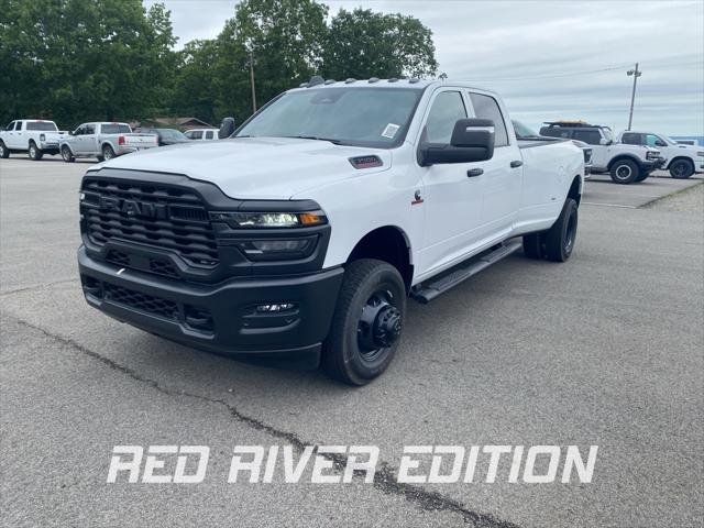 2025 RAM Ram 3500 RAM 3500 TRADESMAN CREW CAB 4X4 8 BOX