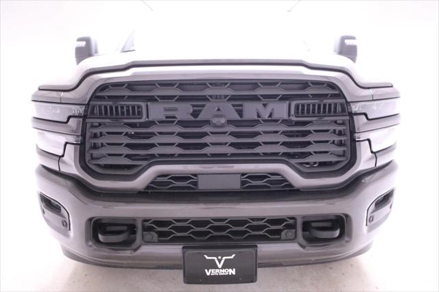 2025 RAM Ram 3500 RAM 3500 BIG HORN CREW CAB 4X4 8 BOX