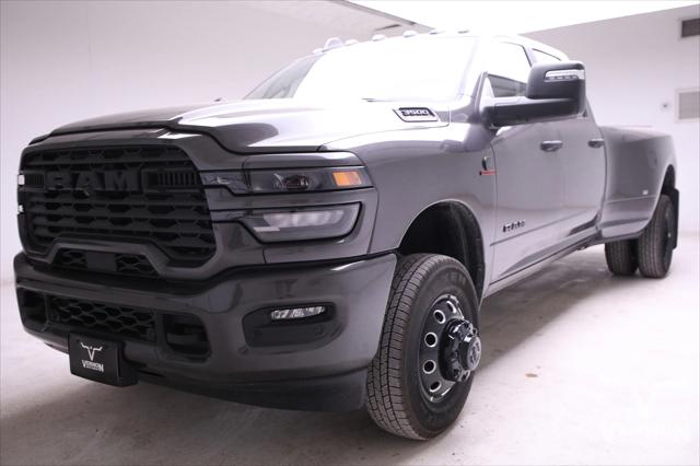 2025 RAM Ram 3500 RAM 3500 BIG HORN CREW CAB 4X4 8 BOX