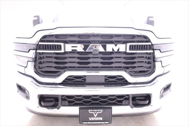 2025 RAM Ram 2500 RAM 2500 TRADESMAN CREW CAB 4X4 8 BOX