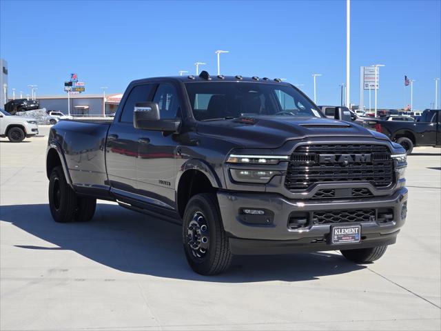 2025 RAM Ram 3500 RAM 3500 LIMITED CREW CAB 4X4 8 BOX