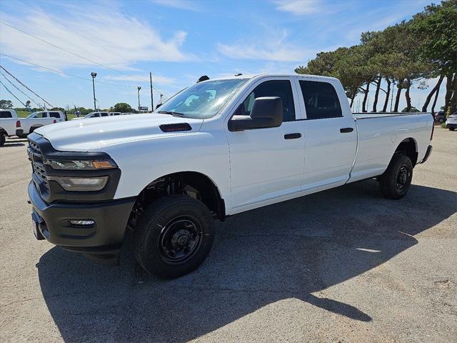 2025 RAM Ram 2500 RAM 2500 TRADESMAN CREW CAB 4X4 8 BOX