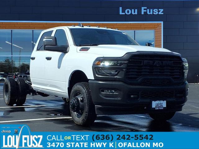 2025 RAM Ram 3500 Chassis Cab RAM 3500 TRADESMAN CREW CAB CHASSIS 4X4 60 CA