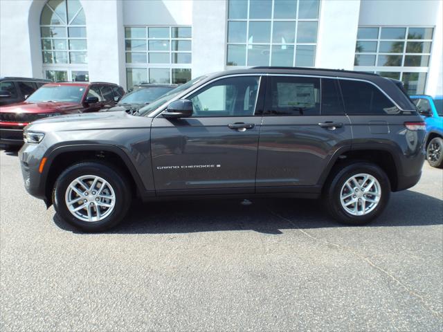 2025 Jeep Grand Cherokee GRAND CHEROKEE LAREDO X 4X2