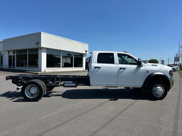 2025 RAM Ram 4500 Chassis Cab RAM 4500 TRADESMAN CHASSIS CREW CAB 4X4 84 CA