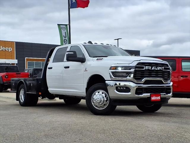 2025 RAM Ram 3500 Chassis Cab RAM 3500 TRADESMAN CREW CAB CHASSIS 4X4 60 CA