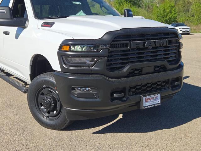 2025 RAM Ram 2500 RAM 2500 TRADESMAN CREW CAB 4X4 8 BOX