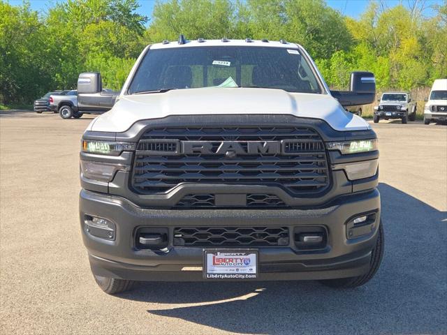 2025 RAM Ram 2500 RAM 2500 TRADESMAN CREW CAB 4X4 8 BOX