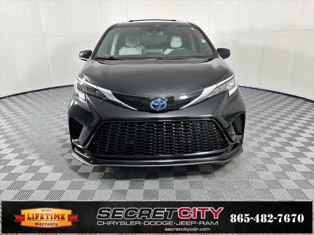 2022 Toyota Sienna XSE