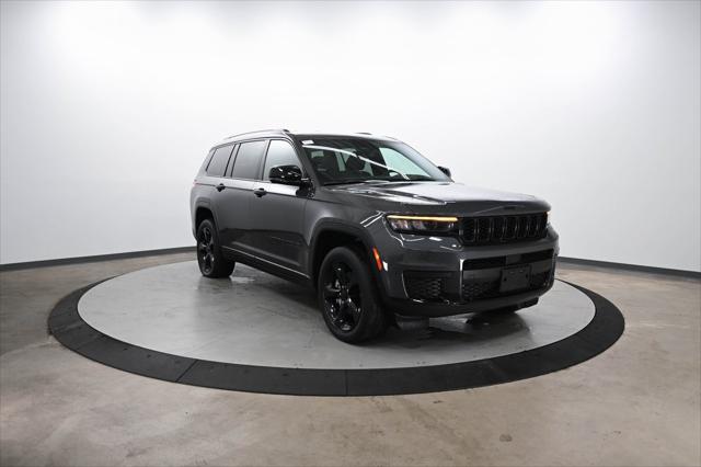 2022 Jeep Grand Cherokee L Altitude 4x4
