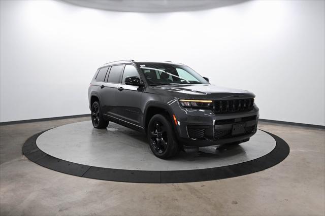 2022 Jeep Grand Cherokee L Altitude 4x4
