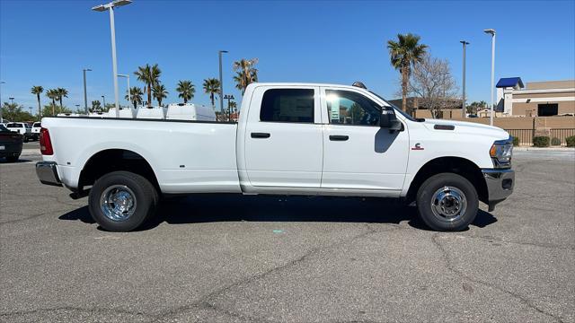 2024 RAM Ram 3500 RAM 3500 TRADESMAN CREW CAB 4X4 8 BOX