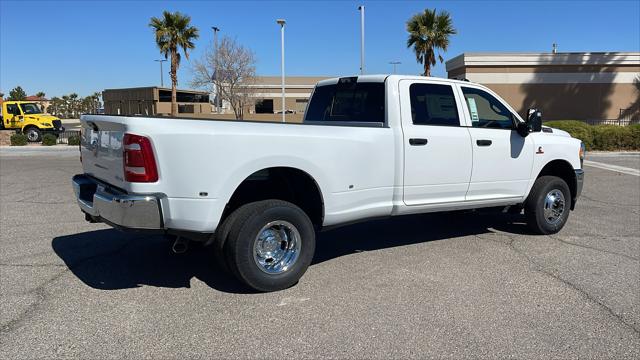 2024 RAM Ram 3500 RAM 3500 TRADESMAN CREW CAB 4X4 8 BOX