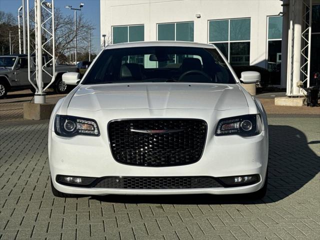 2022 Chrysler 300 S