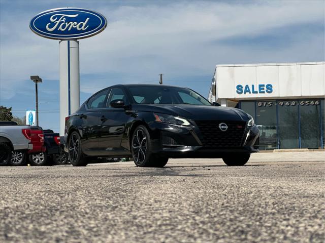 2023 Nissan Altima SR FWD