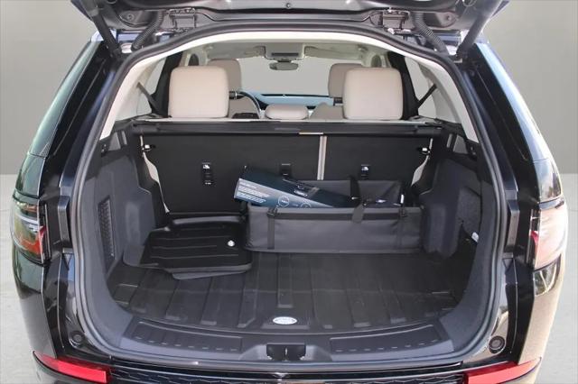 2025 Land Rover Discovery Sport S