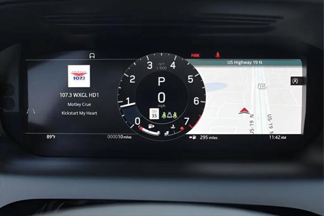 2025 Land Rover Discovery Sport S