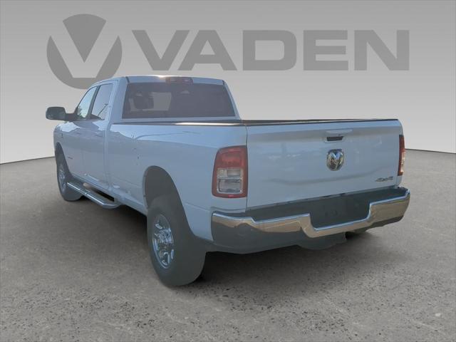 2022 RAM 2500 Big Horn Crew Cab 4x4 8 Box