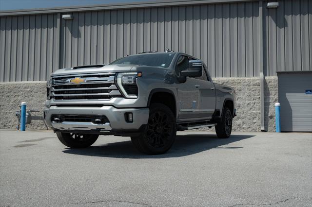 2025 Chevrolet Silverado 2500HD 4WD Crew Cab Standard Bed High Country