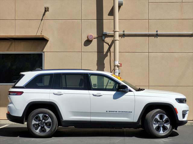 2023 Jeep Grand Cherokee 4xe BASE