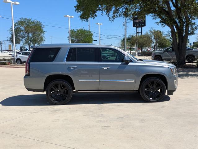 2020 Cadillac Escalade 2WD Premium Luxury